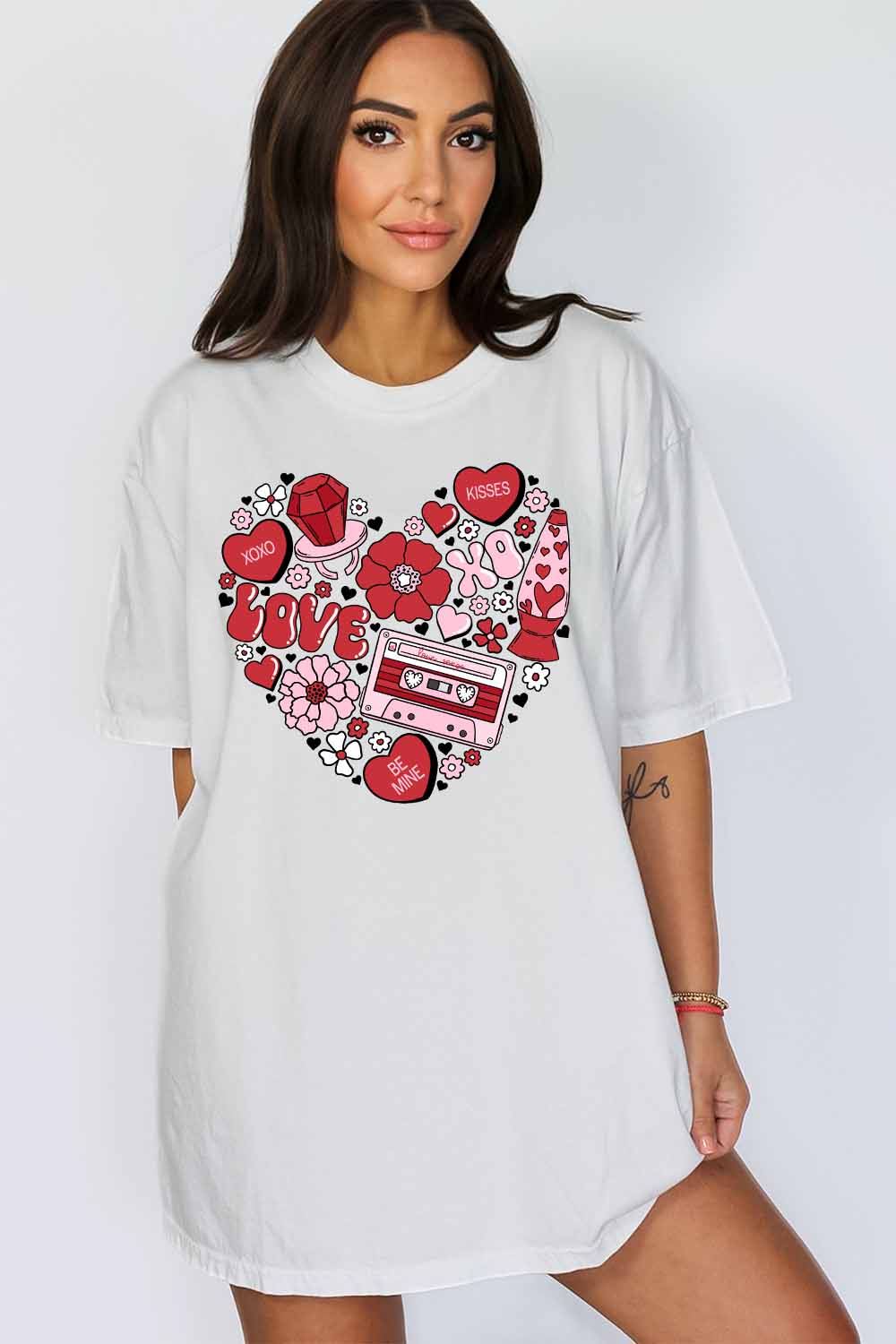 Comfort Colors Graphic Tee, Love